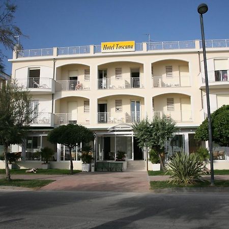 Hotel Toscana Marotta Extérieur photo