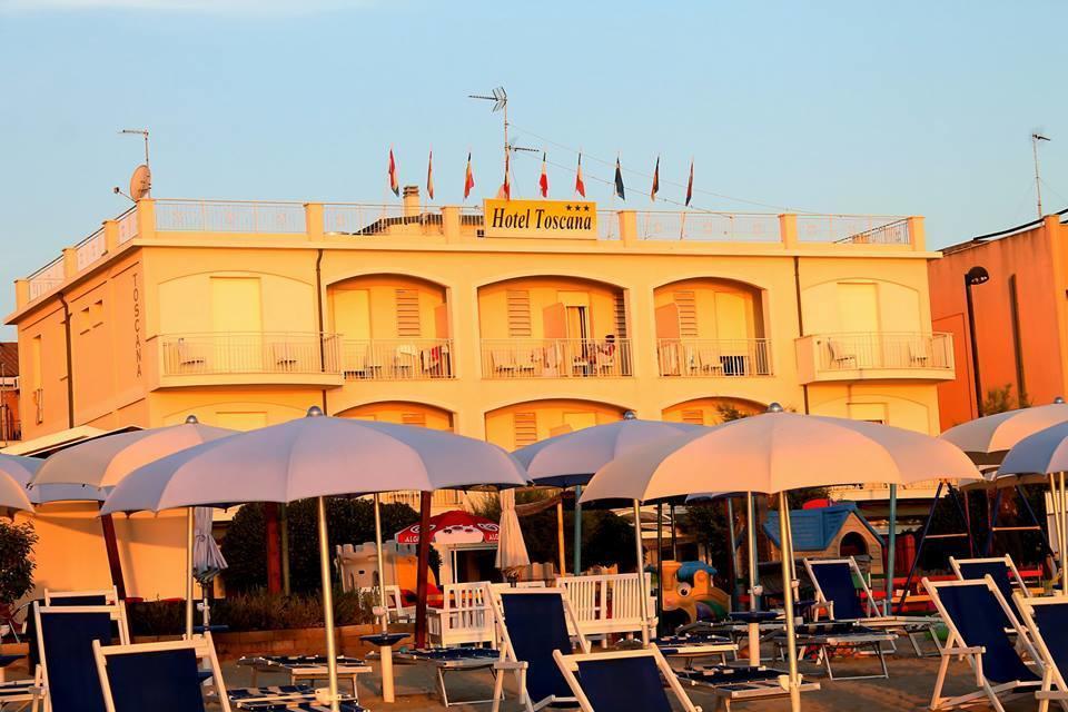 Hotel Toscana Marotta Extérieur photo